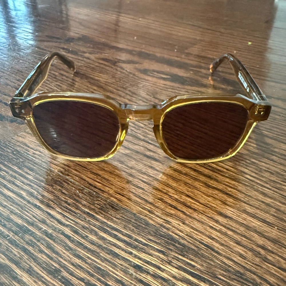 KIAURA - Lautner Sunglasses - Picture 8 of 15